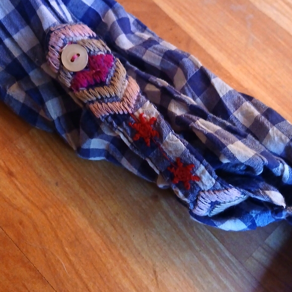 NWT Johnny Was embroidered top - Picture 6 of 11